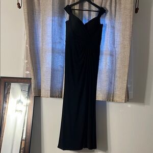 Christina Wu Black Sleeveless Sweetheart Maxi Gown